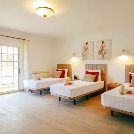 Vila Punta Cana - Com Piscina Aquecivel E Conforto Em Albufeira